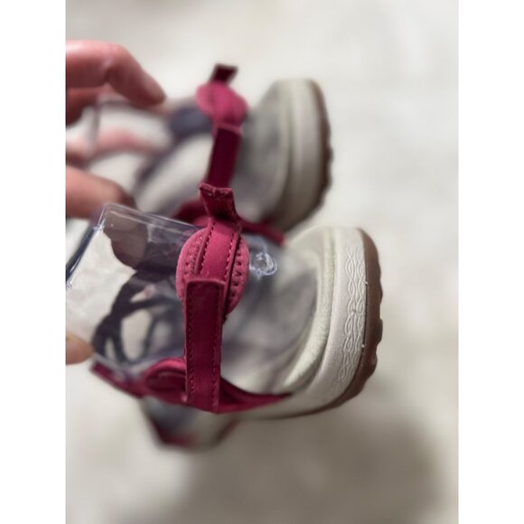 Merrell Womens fuchsia performance Strappy Pink Sandals Size 8.5 - Picture 10 of 11